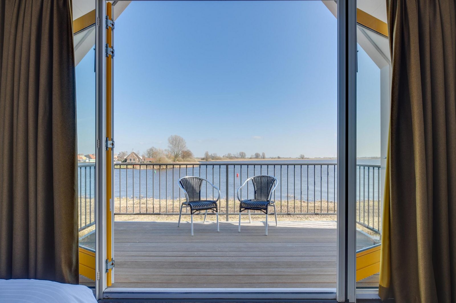 Meervilla detached-6 personen