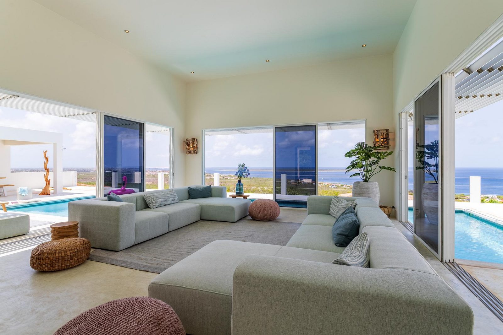 Crown Casa