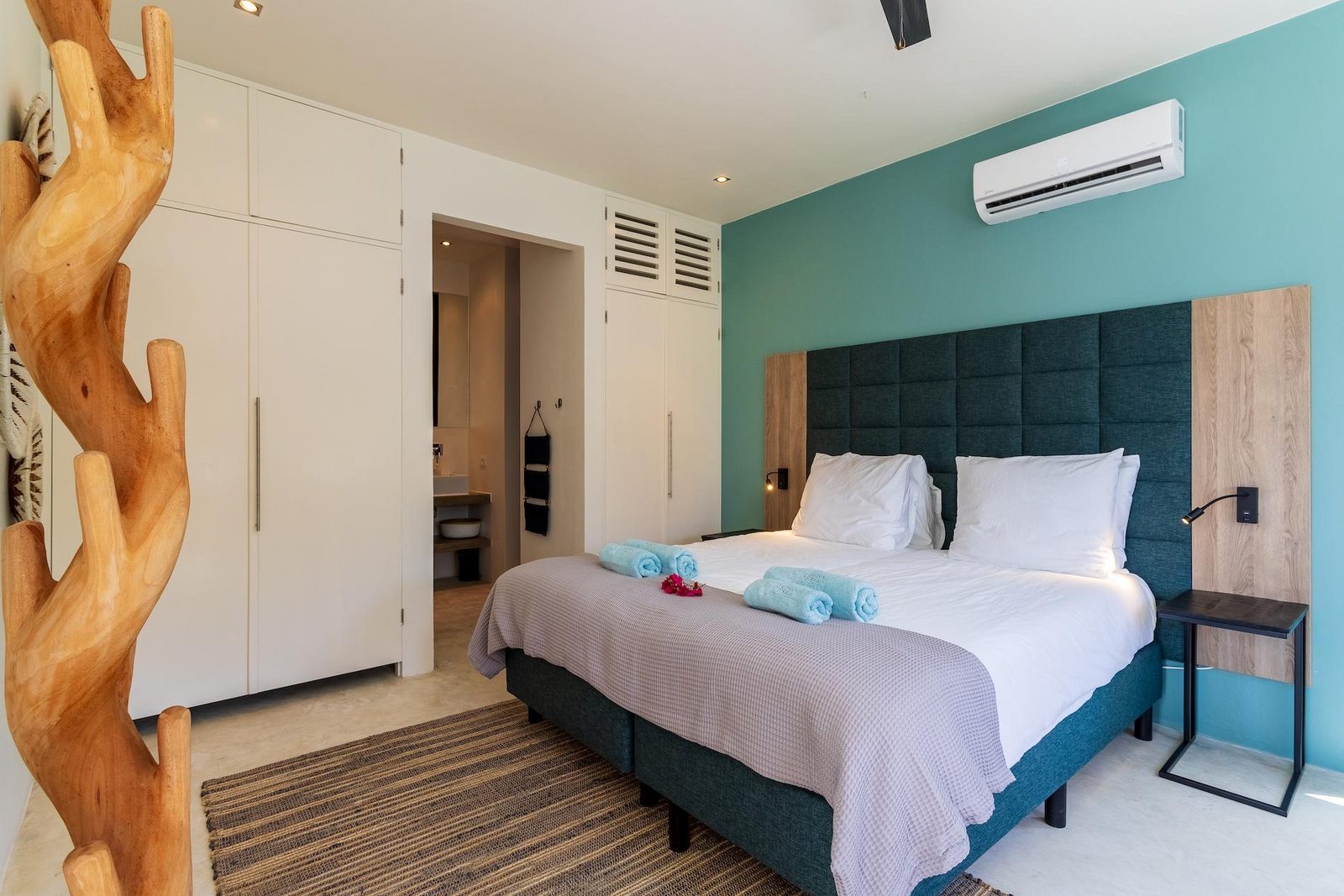 Crown Casa
