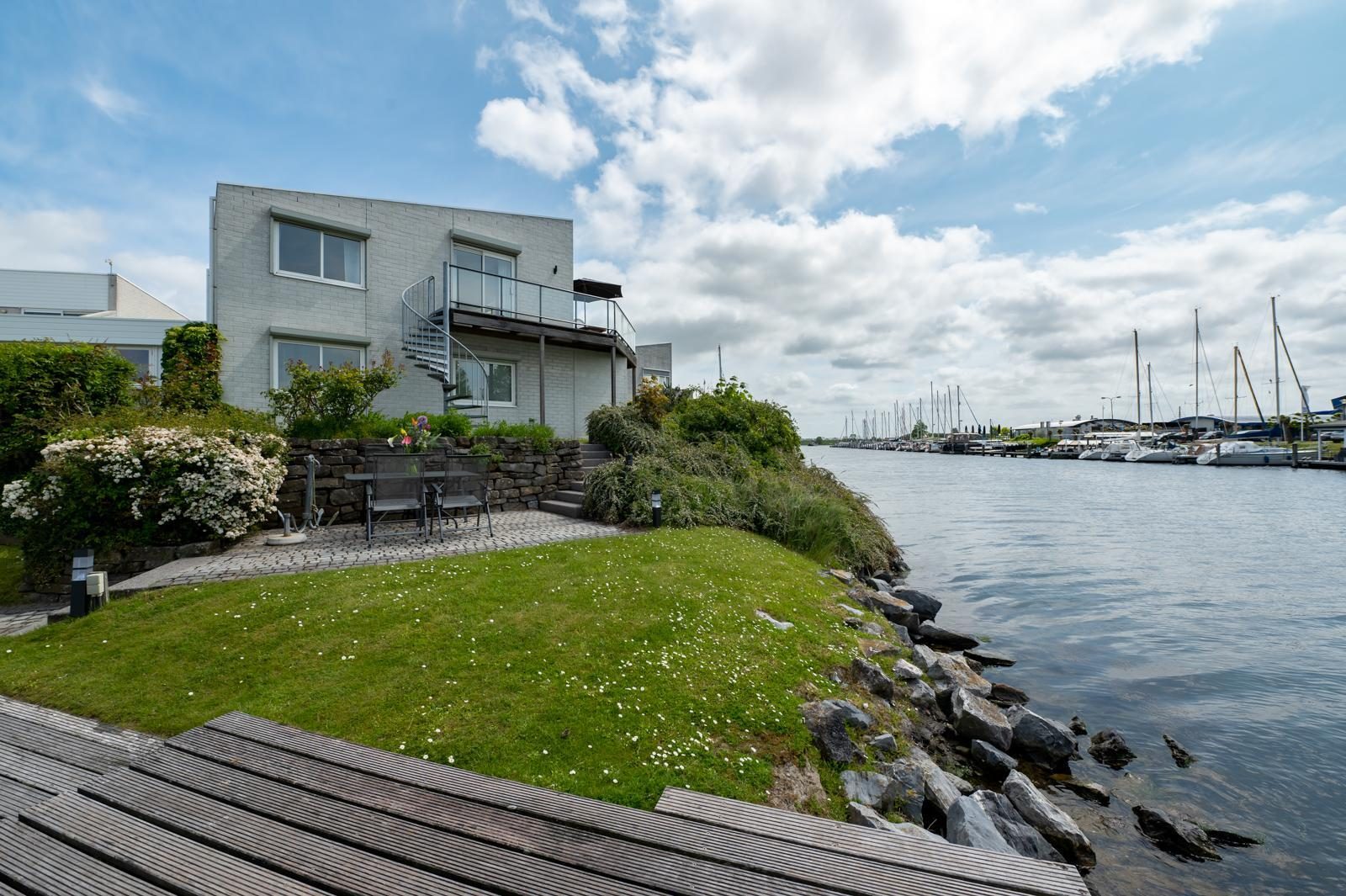 Veerdam 42 | Aqua Village