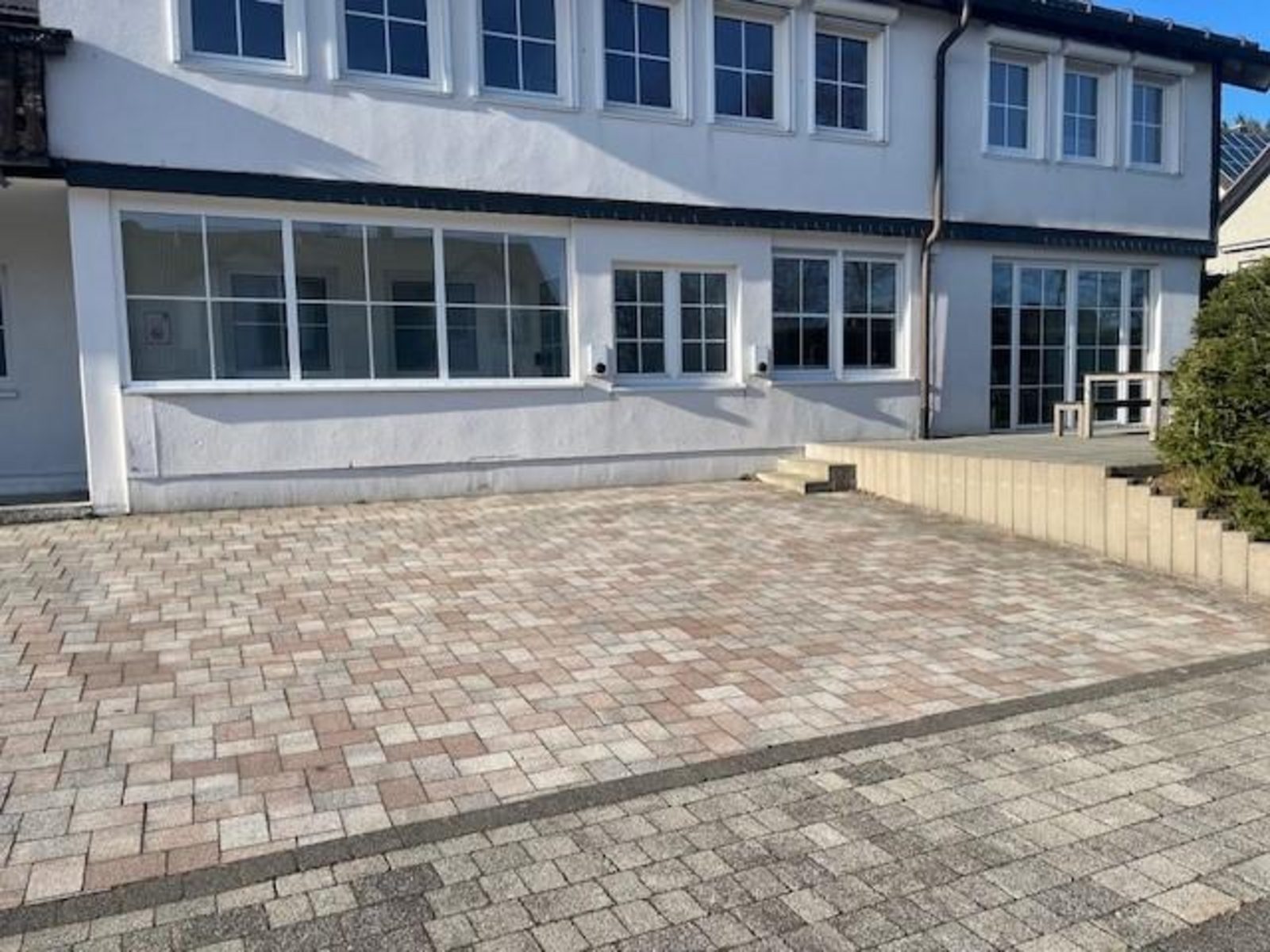 Kristall Apartments B