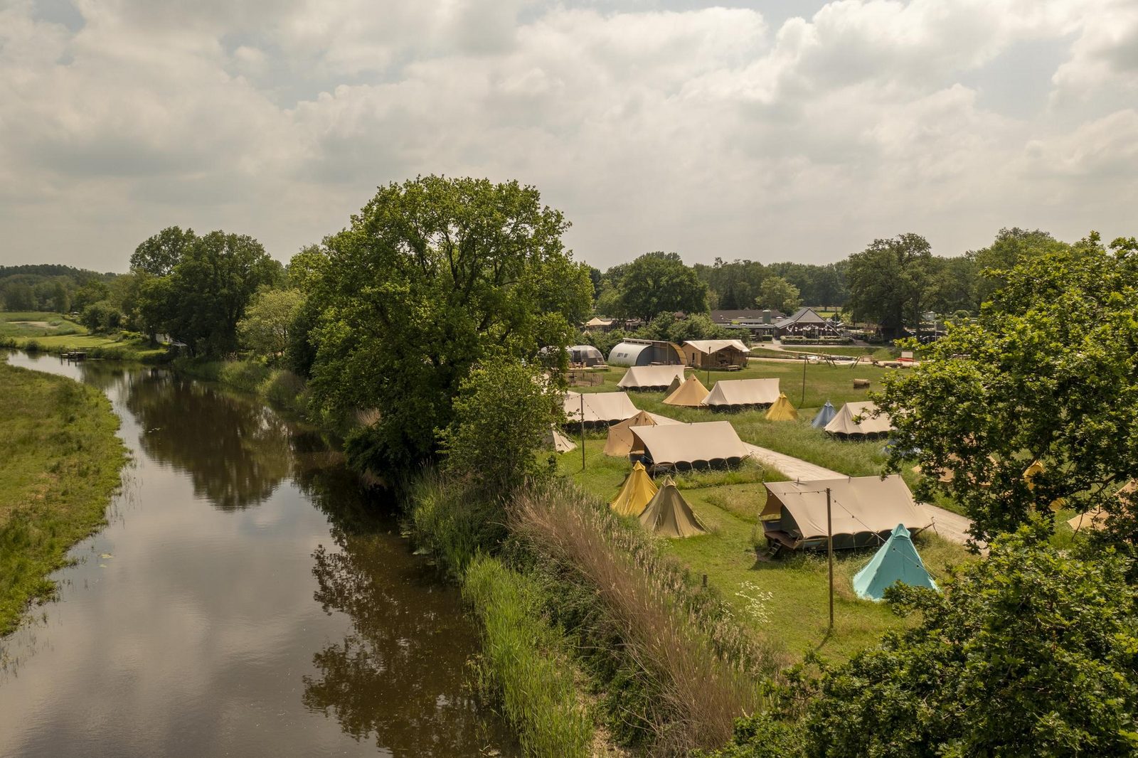 Pop-up glamping: Buurman's Awajitentje | 2-6 personen