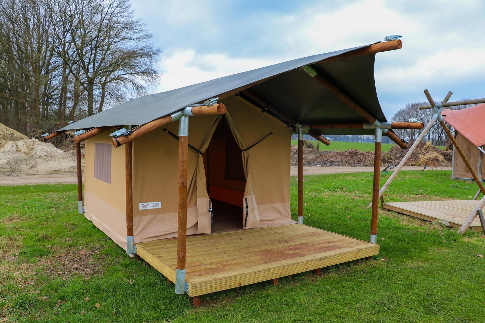 Pop-up glamping: Buurman's Awajitentje | 2-6 personen