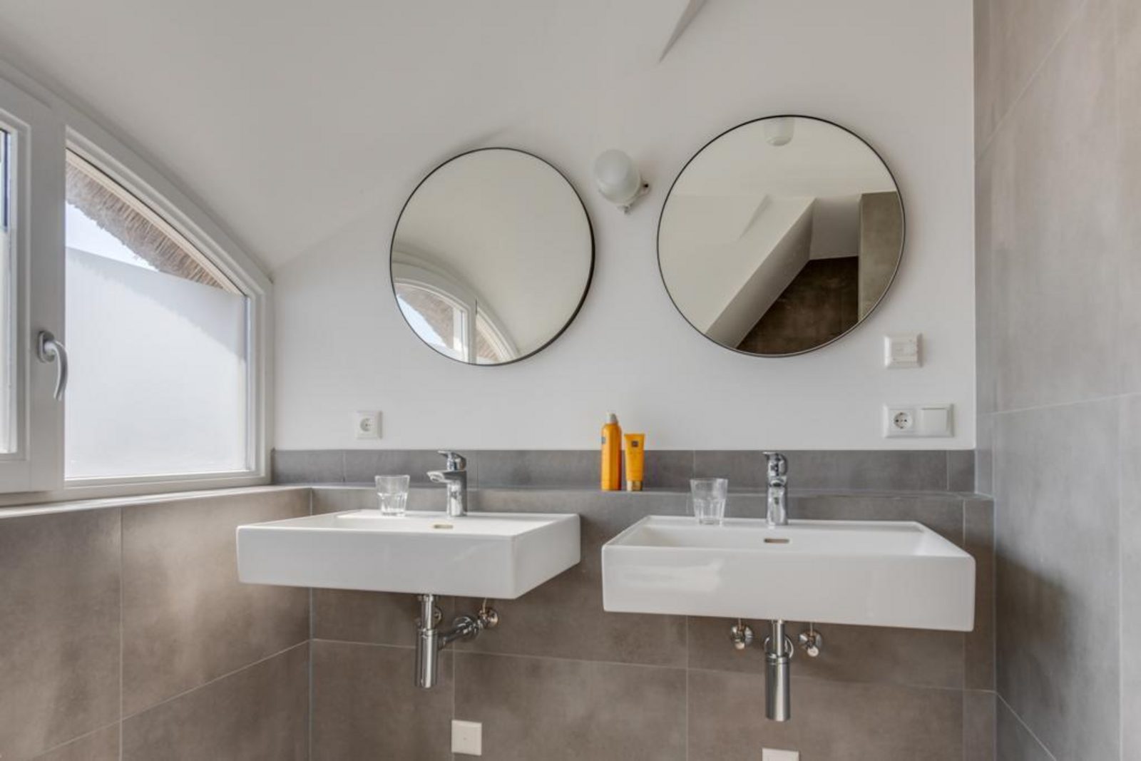 Meervilla detached-6 personen