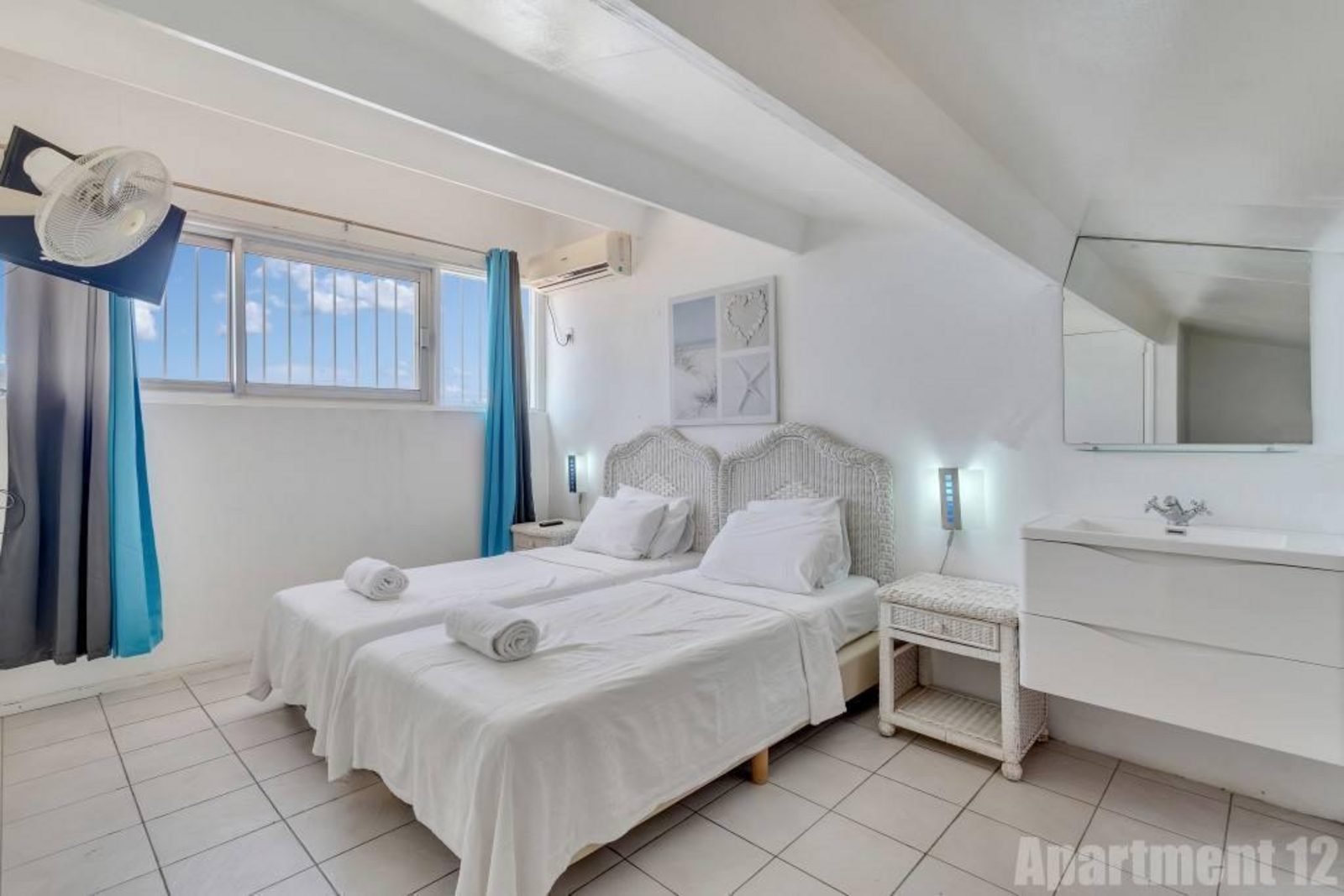 Bonaire Oceanfront 2-bedroom Apartment