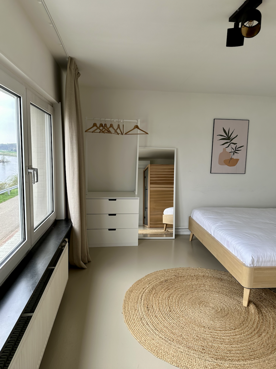 MaasSuites.com - The River House