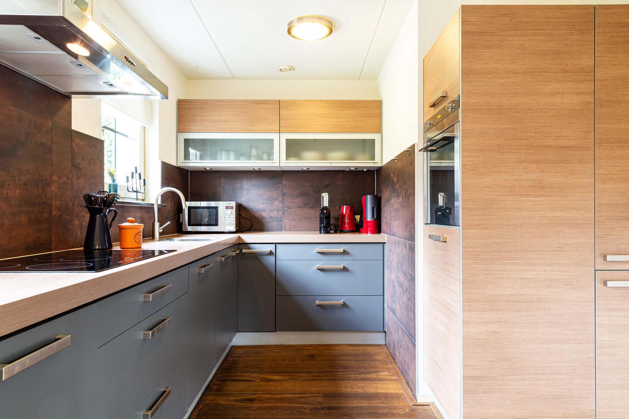 Boshoeve 6 people afbeelding