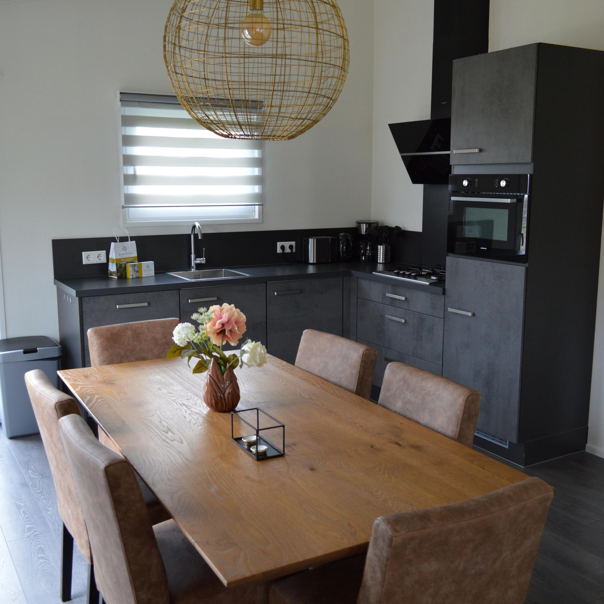 schaelsbergerbosch-2-bath-fireplgarde