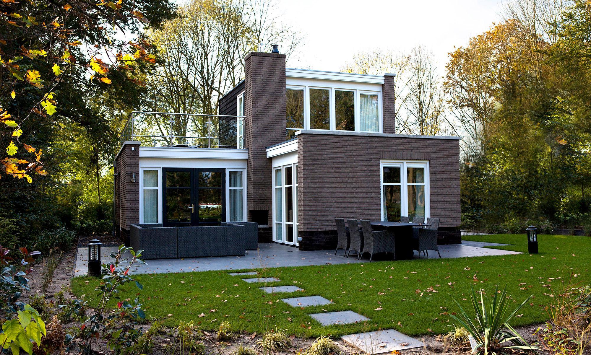 Beekvilla 8 1