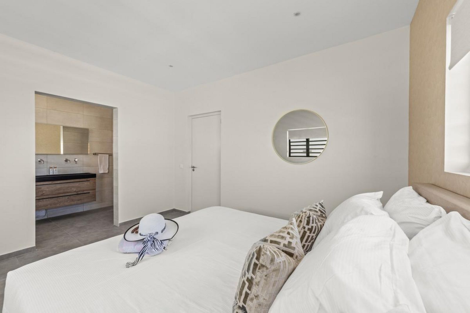 Villa Bon Bida met privezwembad, Mambo Beach