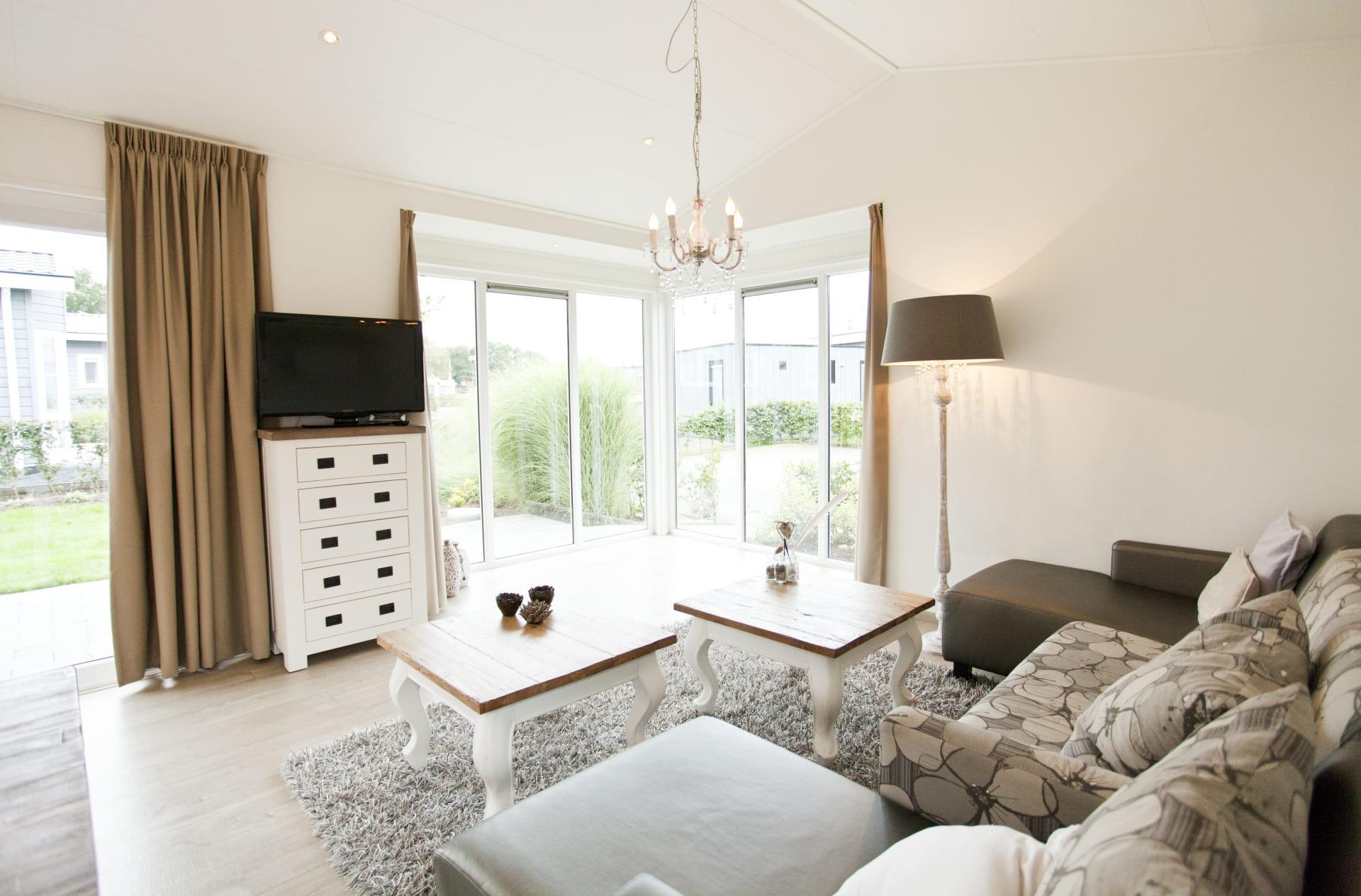 Exclusif Waterfront 4 5