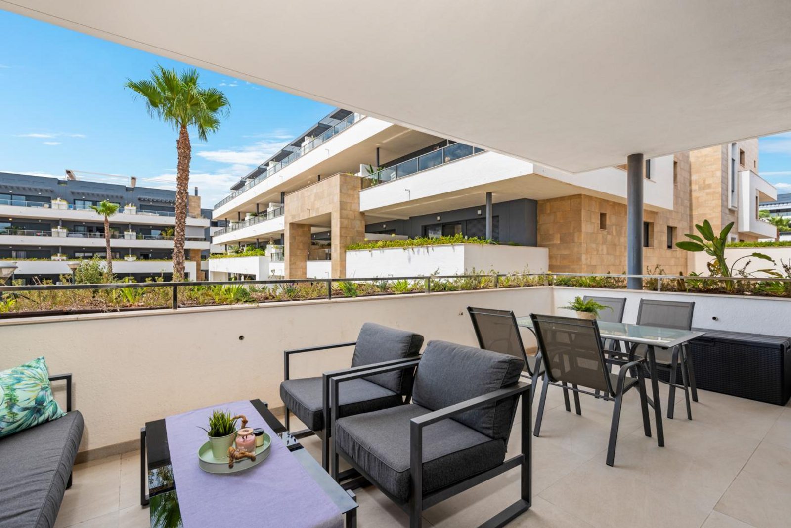 Flamenca Village Apartment &amp; Spa