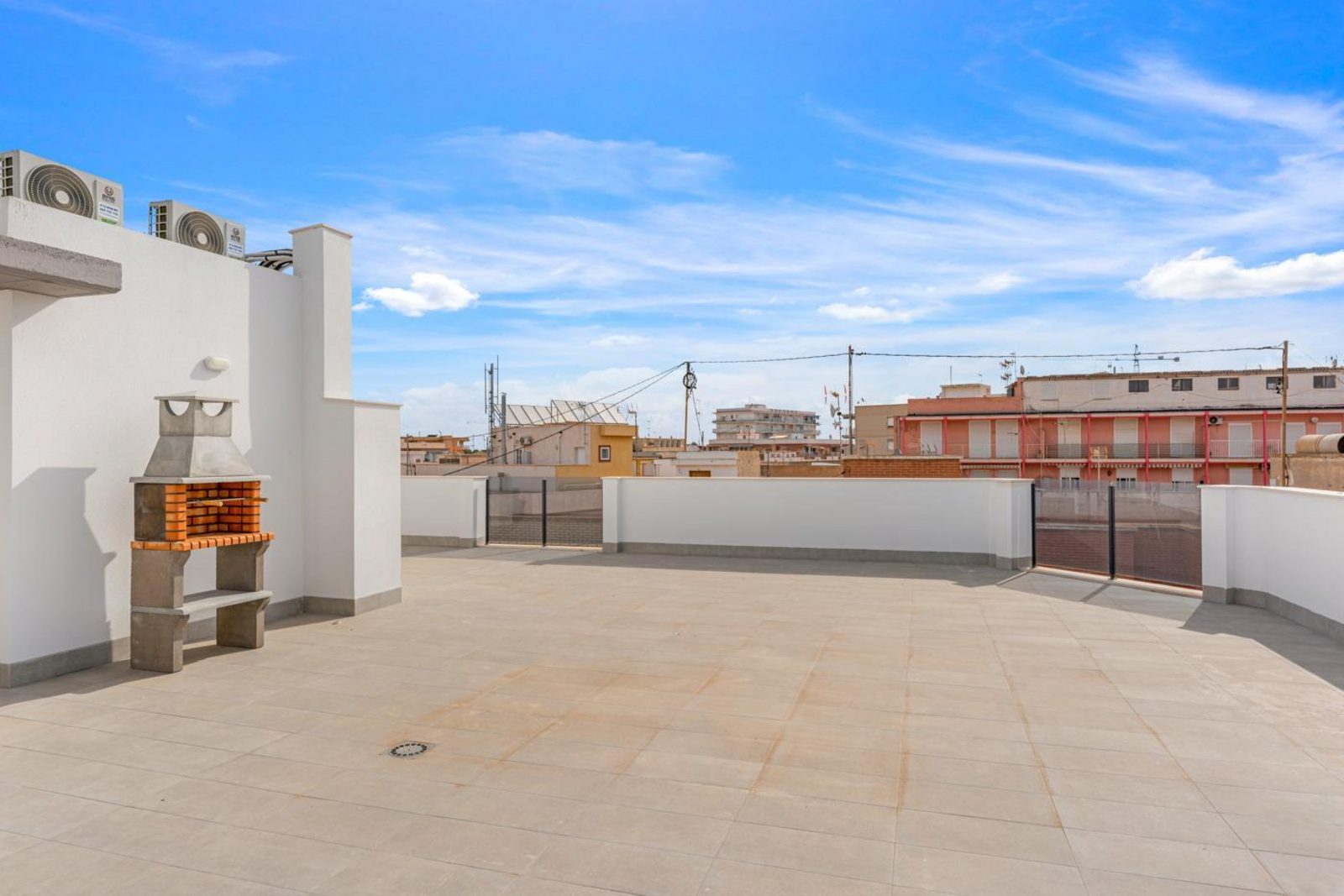 Tokai Residences Casa Arco Iris