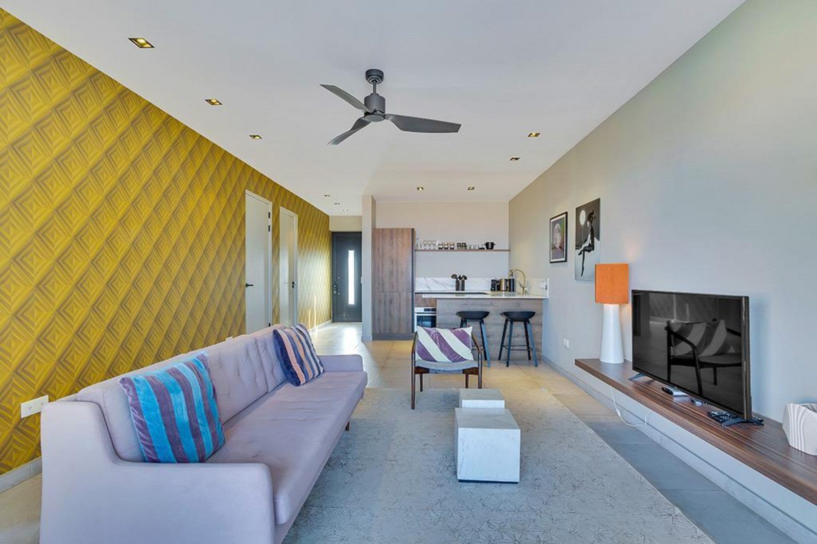 2-bedroom apartment with partial ocean views