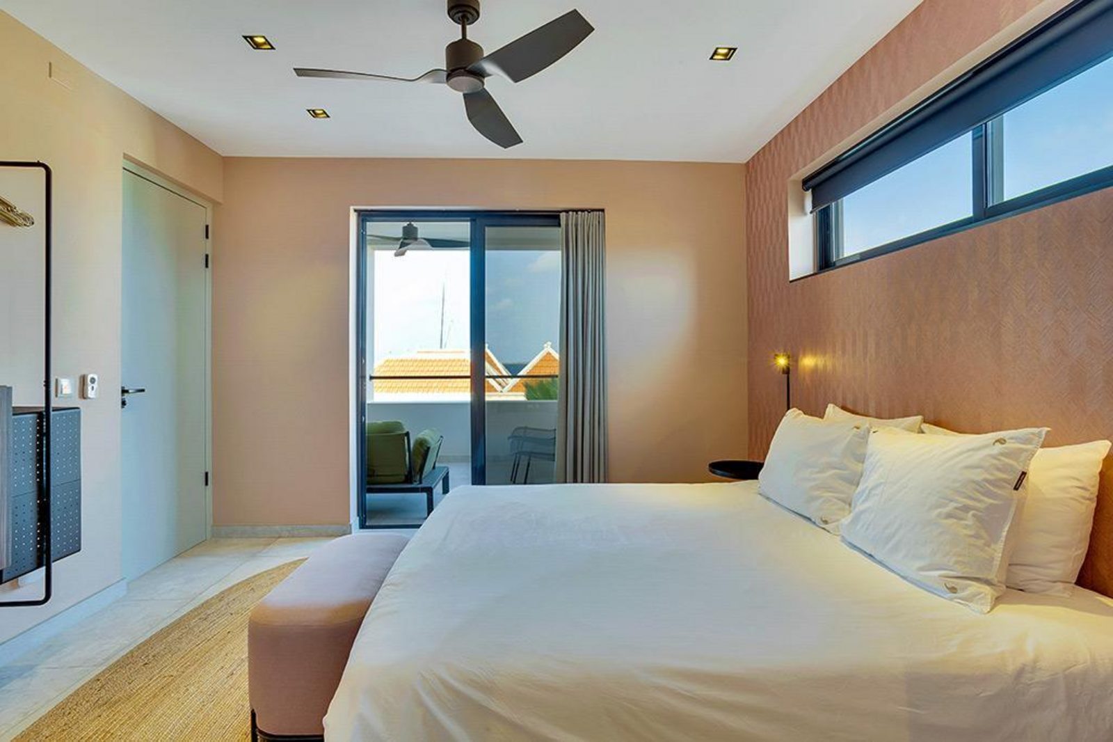 2-bedroom apartment with partial ocean views