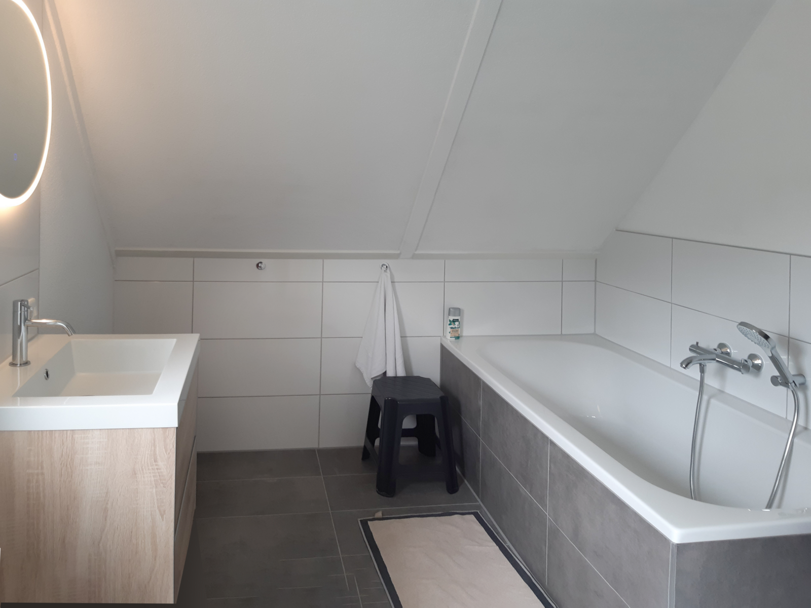 Bungalow Comfort met twee badkamers- 4 Personen