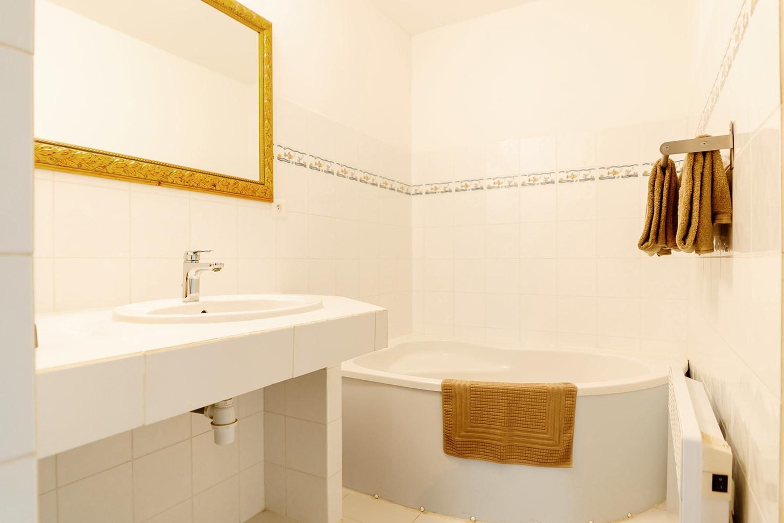 Chateau Prayssac - B vakantiehuis met zwembad