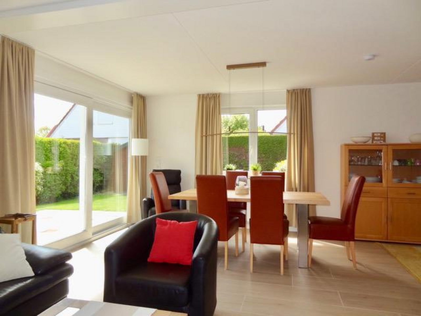 VZ2416 Freistehendes Ferienhaus in Oostkapelle