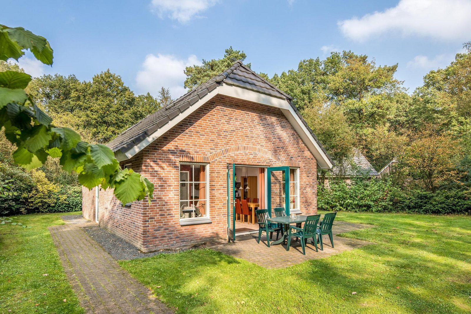 Esdorp Bungalow | 6 persons