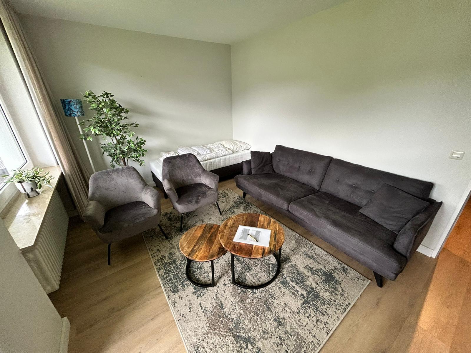 apartment-burgstrasse-15-b-silbach