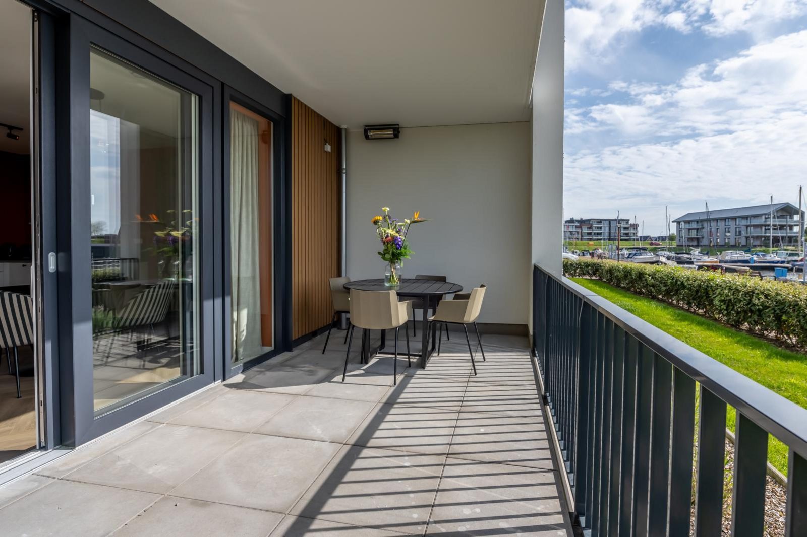 Harbour Loft 1C | Résidence Marina