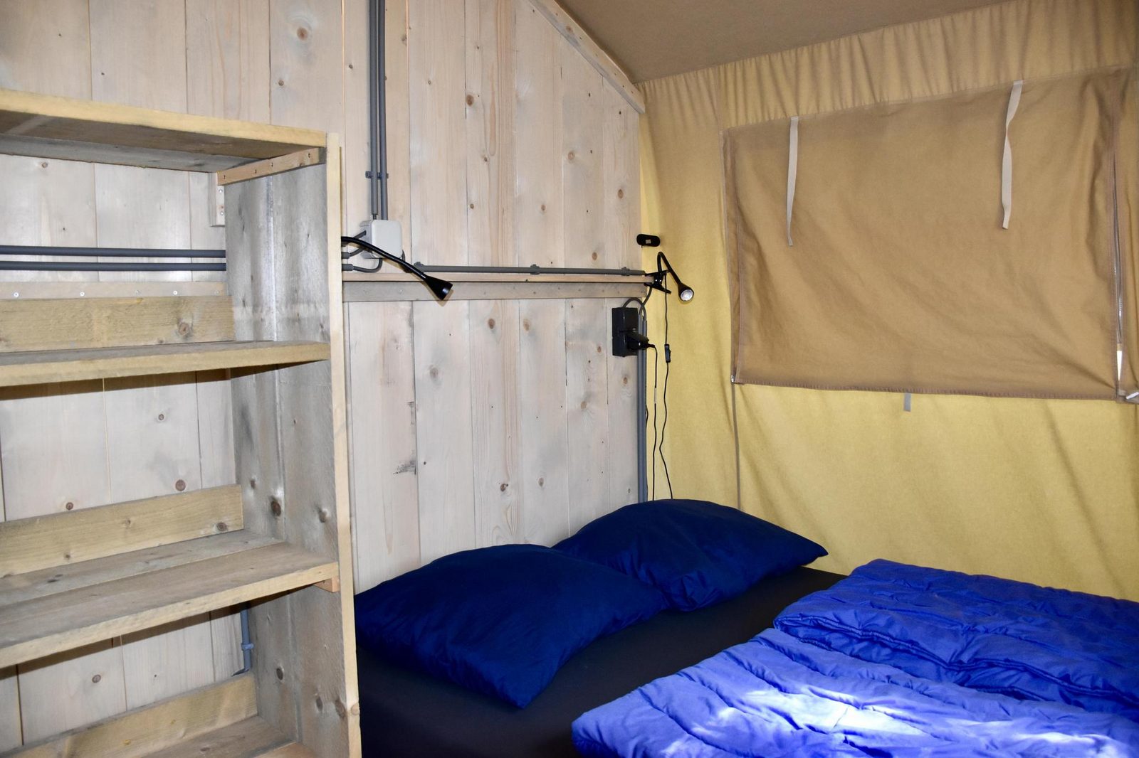 Camping 't Veld - Comfort safaritent 4 persoons