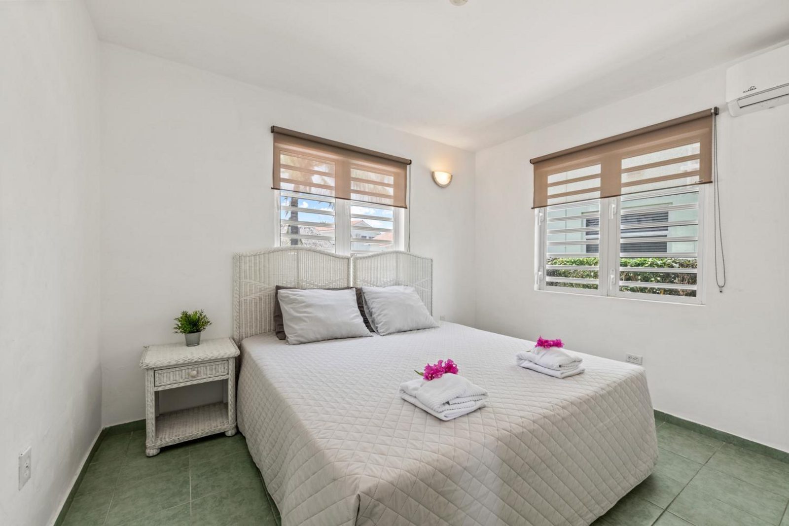 Lagoon Ocean Resort: Type F