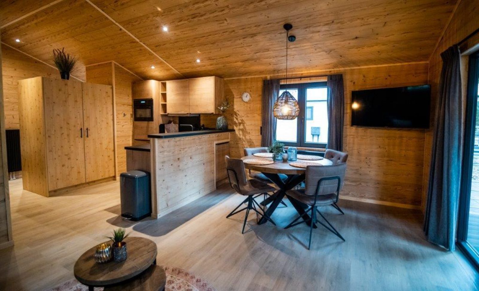 Terrace Chalet - 4 Persons