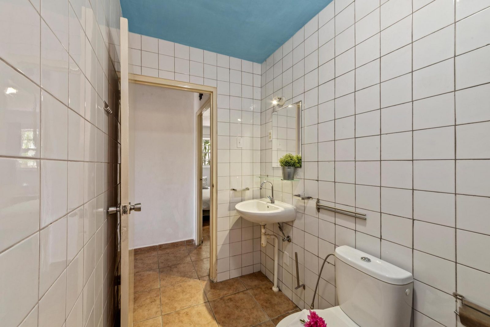 4 Bedroom Apartment - At Sea - Ground Floor