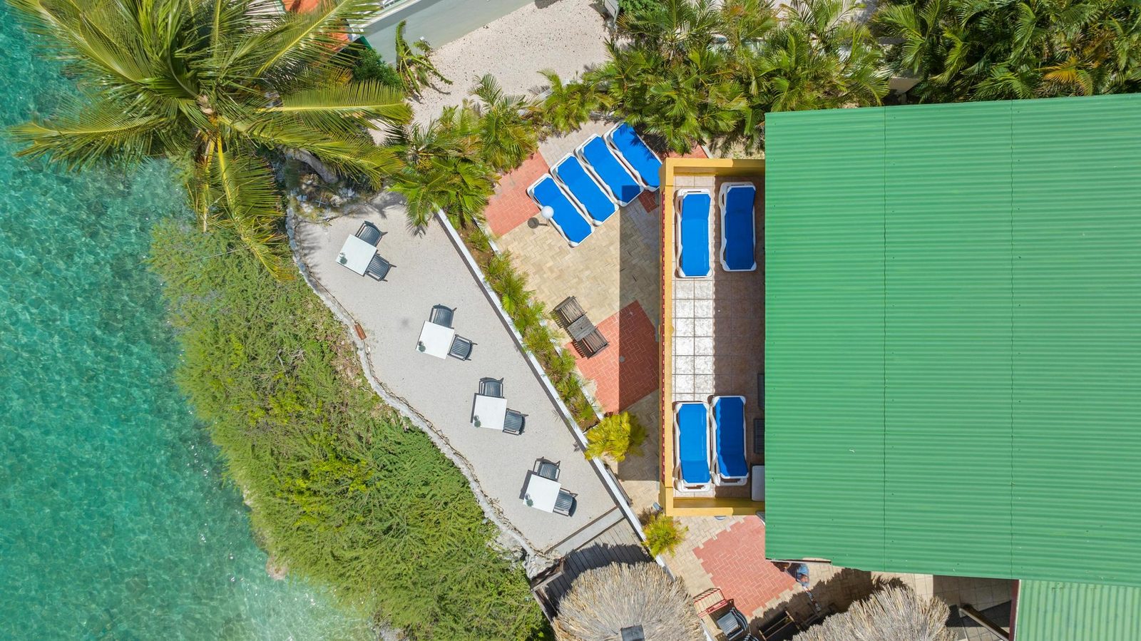 4 Bedroom Apartment - At Sea - Ground Floor