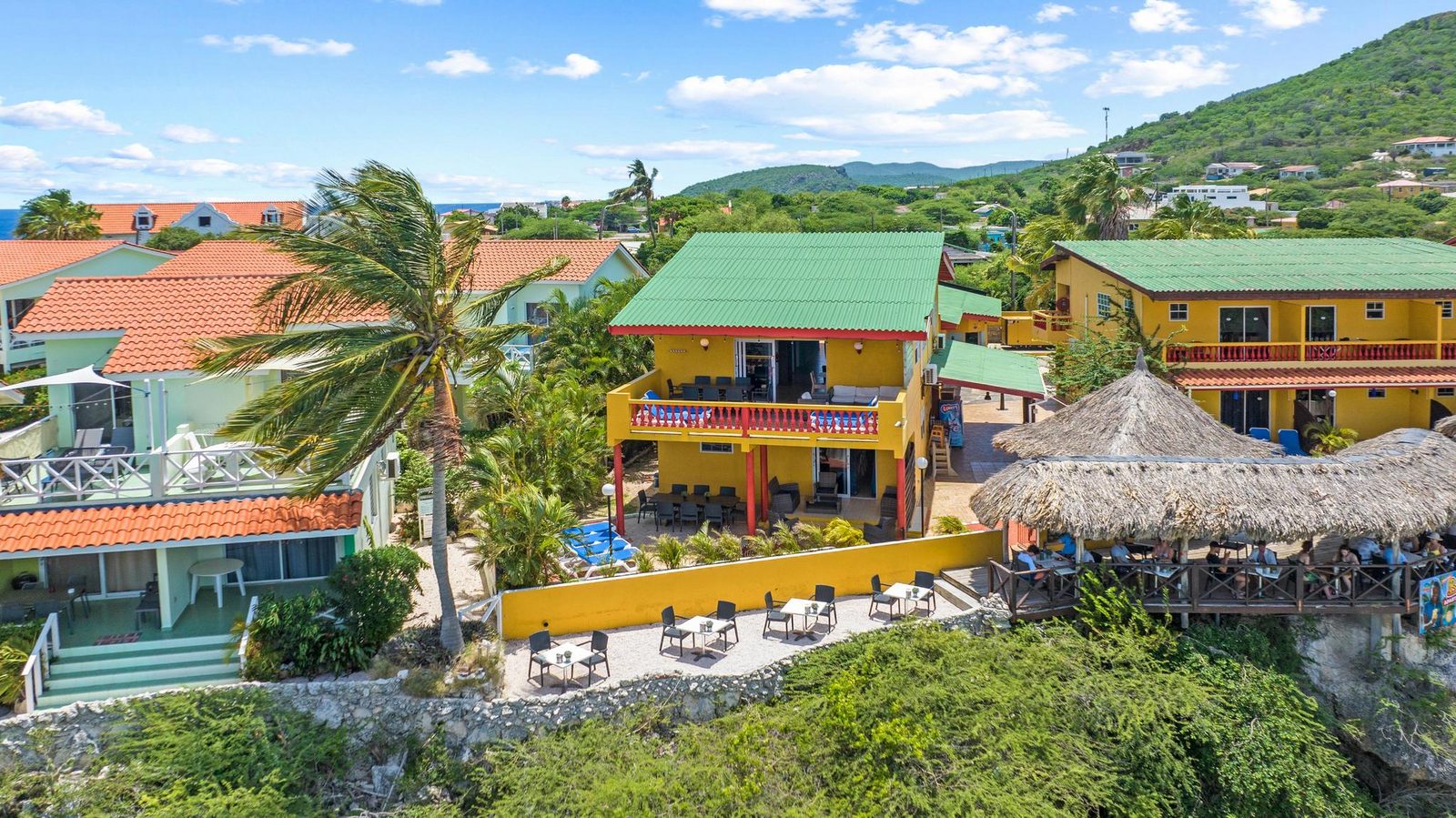 4 Bedroom Apartment - At Sea - Ground Floor