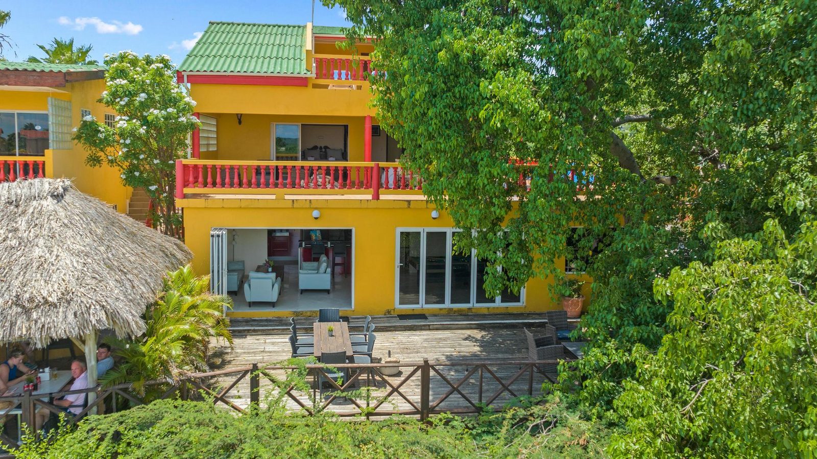 3-Slaapkamer Villa met Zeezicht