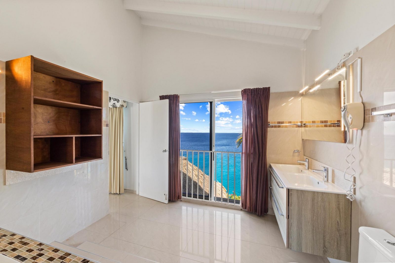 Lagoon Ocean Resort: Type G