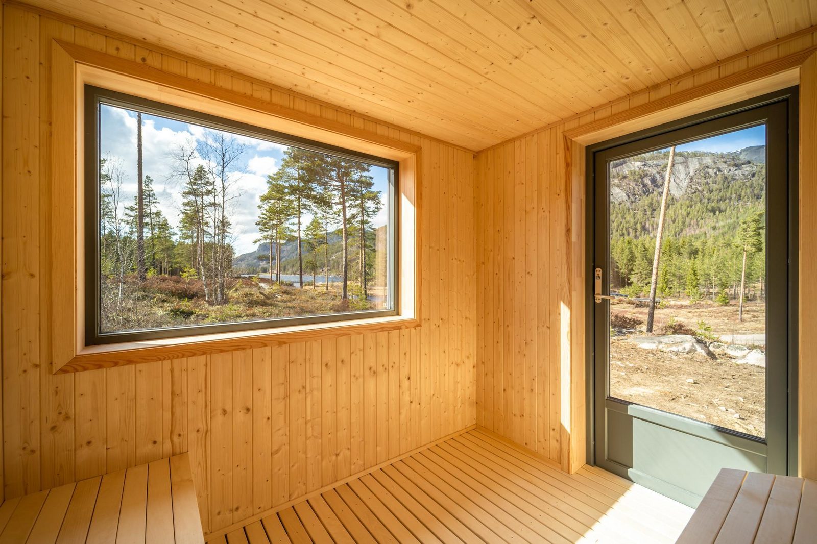 Nyborg Hytte | 8p | Met Sauna & Aan het water