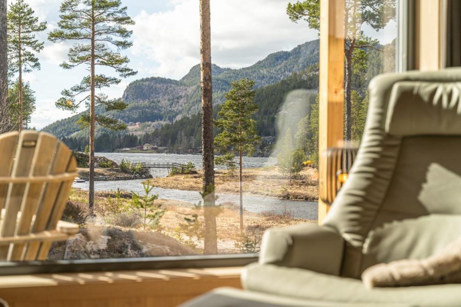 Nyborg Hytte | 8p | Met Sauna & Aan het water
