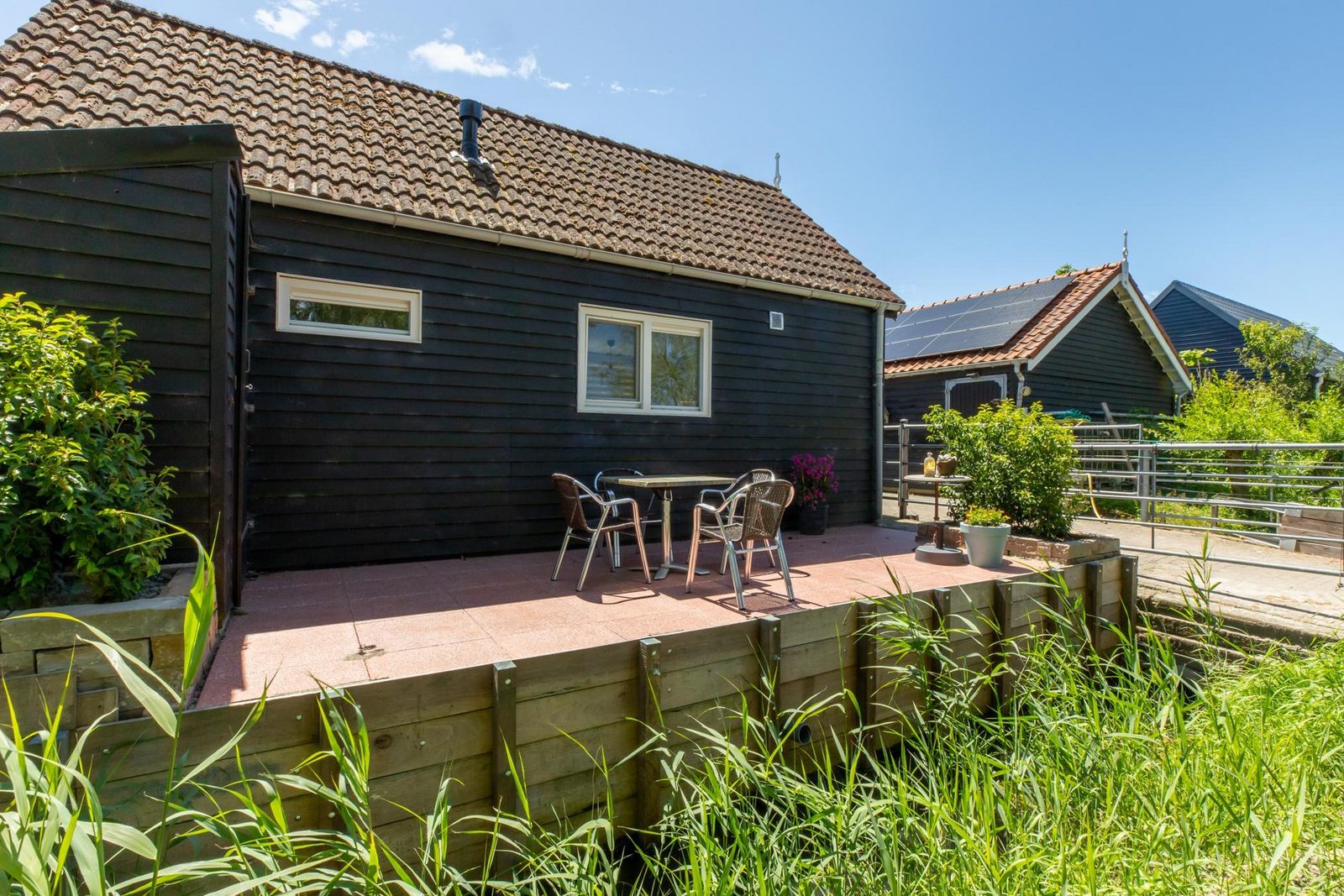 Holidayhouse - Achterweg 10 l Zonnemaire 'Sol e Mar'