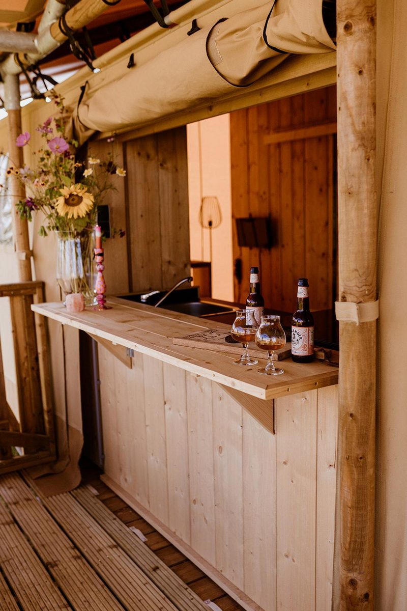 5-person glamping tent with airconditioning