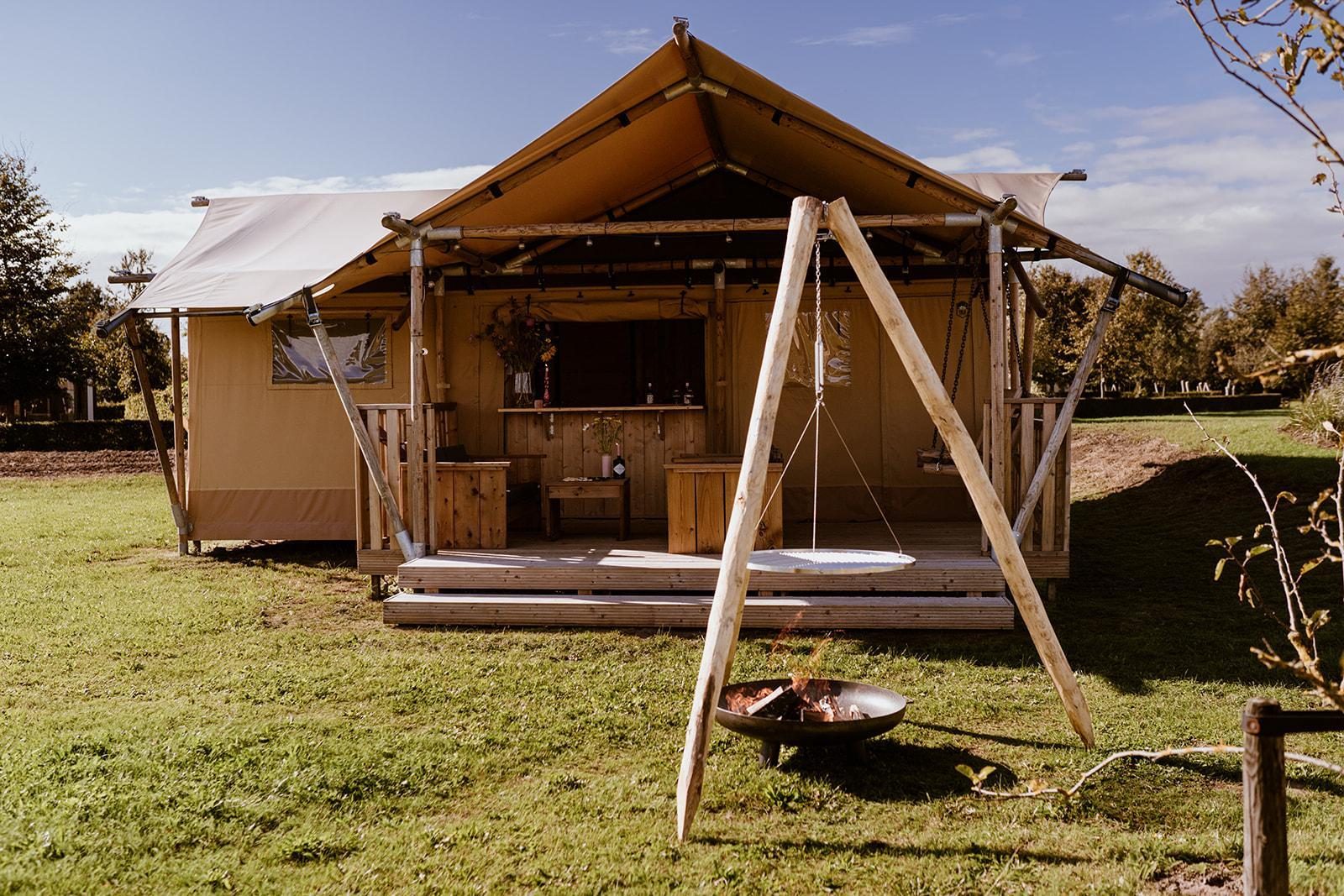 5-person glamping tent with airconditioning