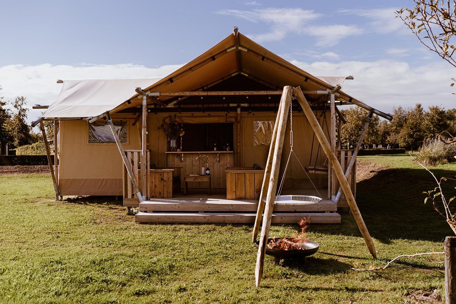 5-person glamping tent with airconditioning