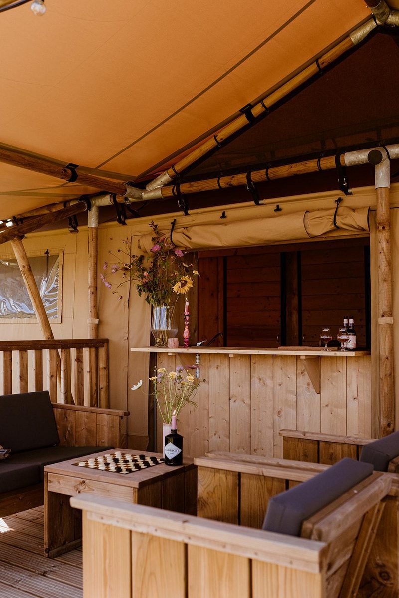 5-person glamping tent with airconditioning