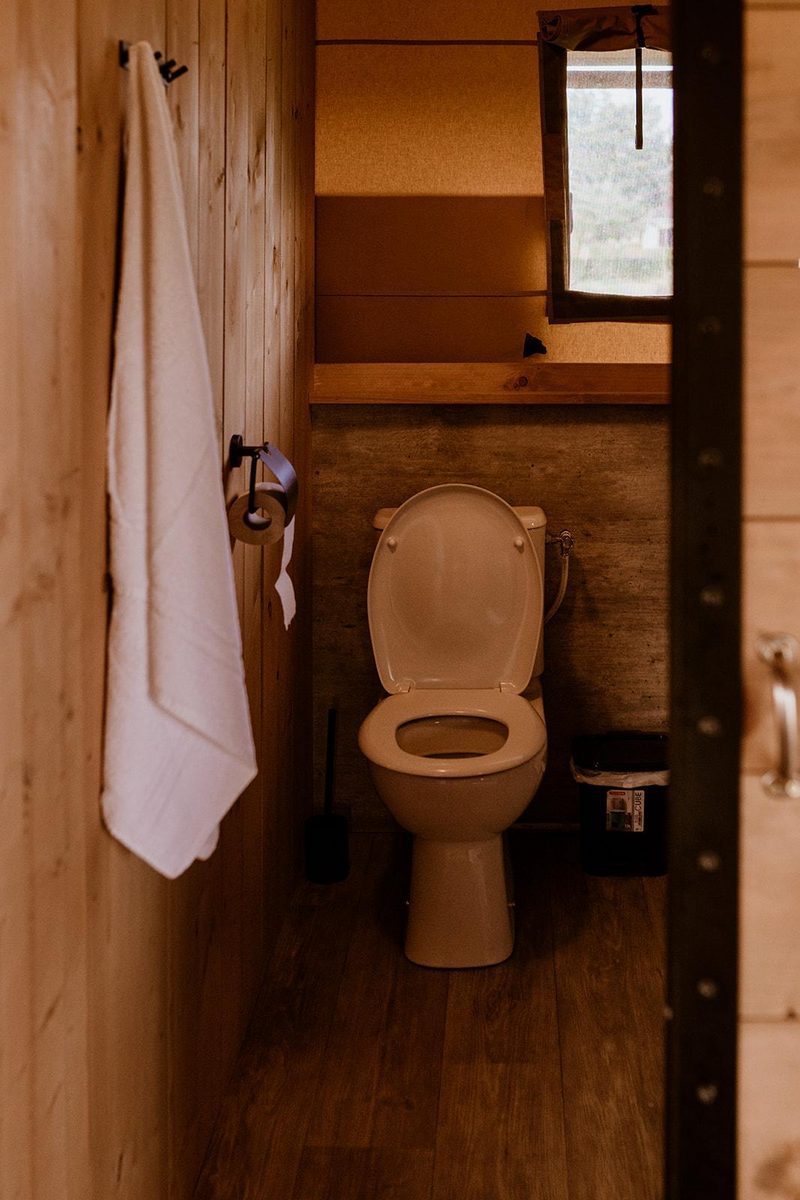 5-person glamping tent with airconditioning