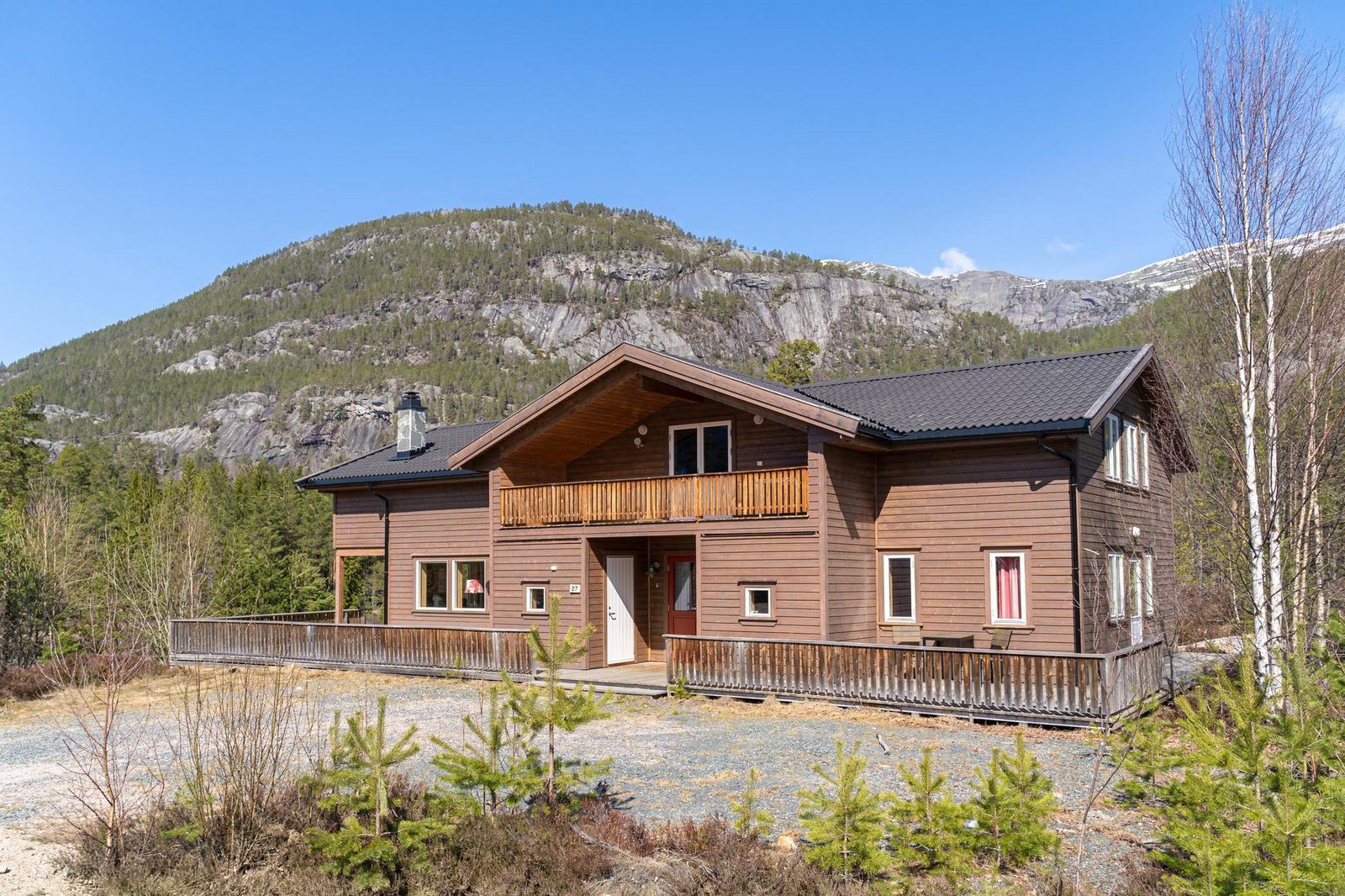 Lakehouse | 14p | With Sauna & By the Water