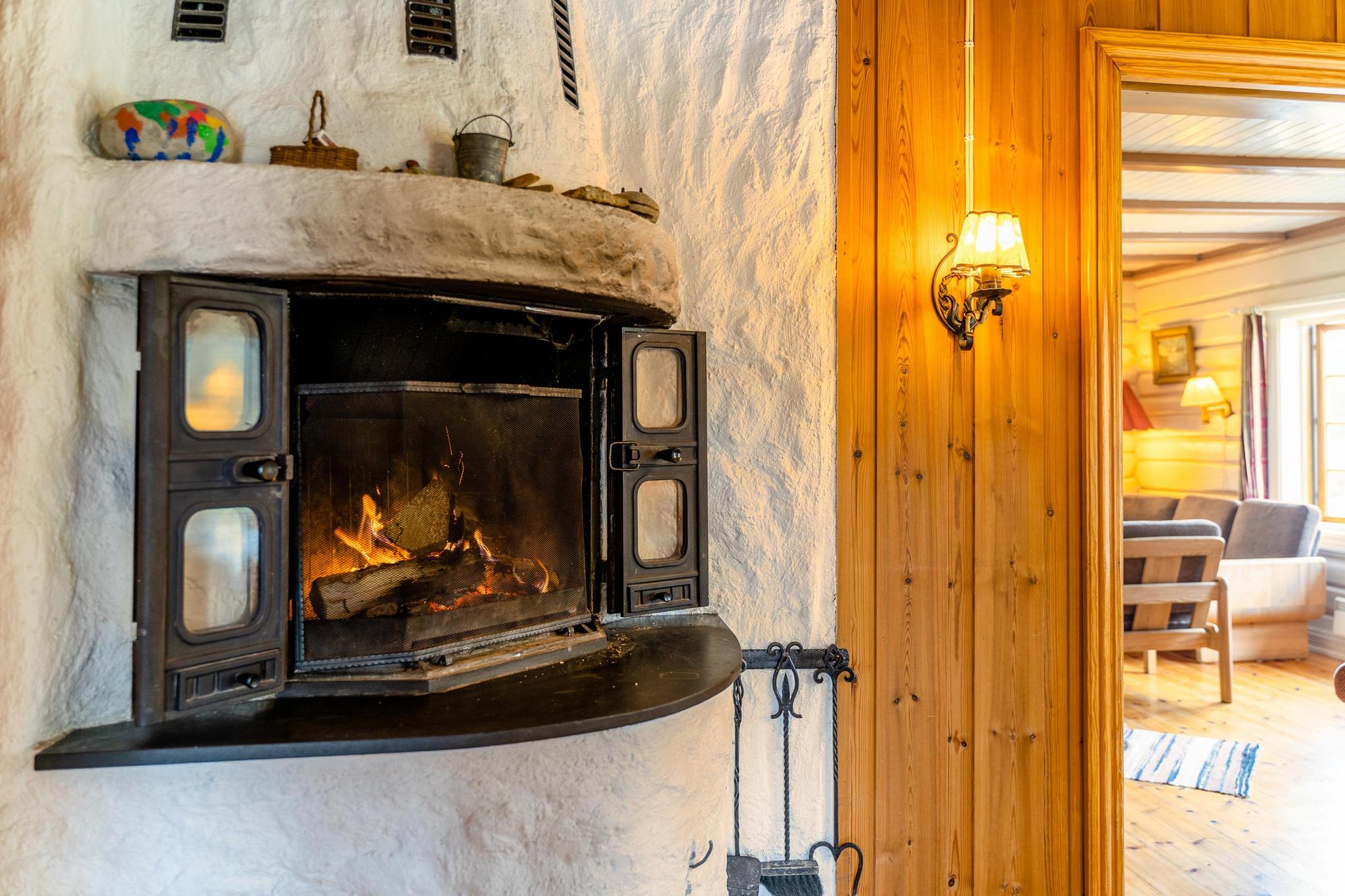 storhytta-16p-norwegian-nostalgia-by-the-water