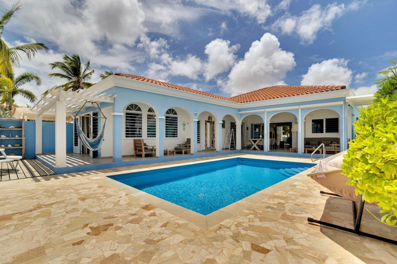 Villa Kiki
