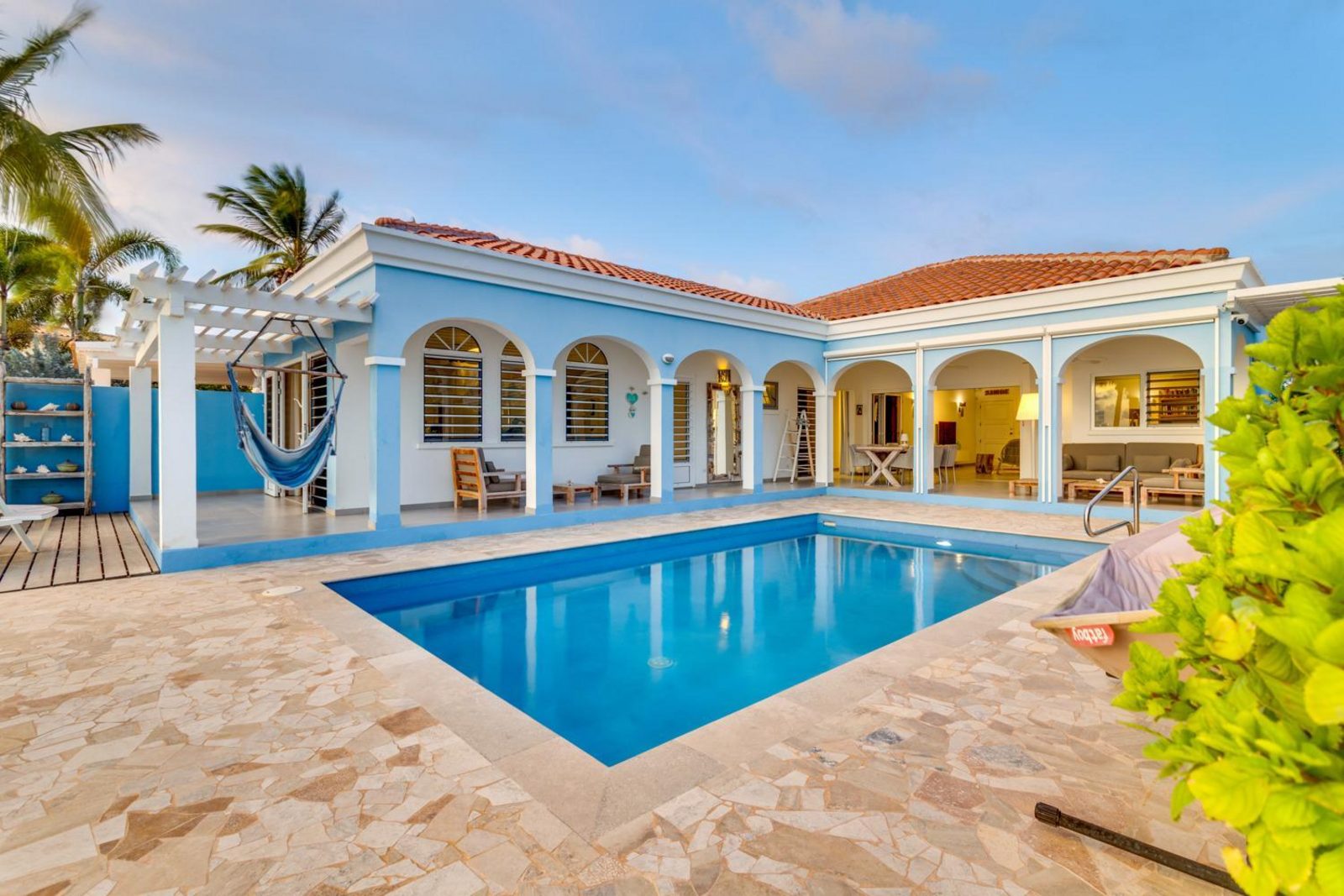 Villa Kiki