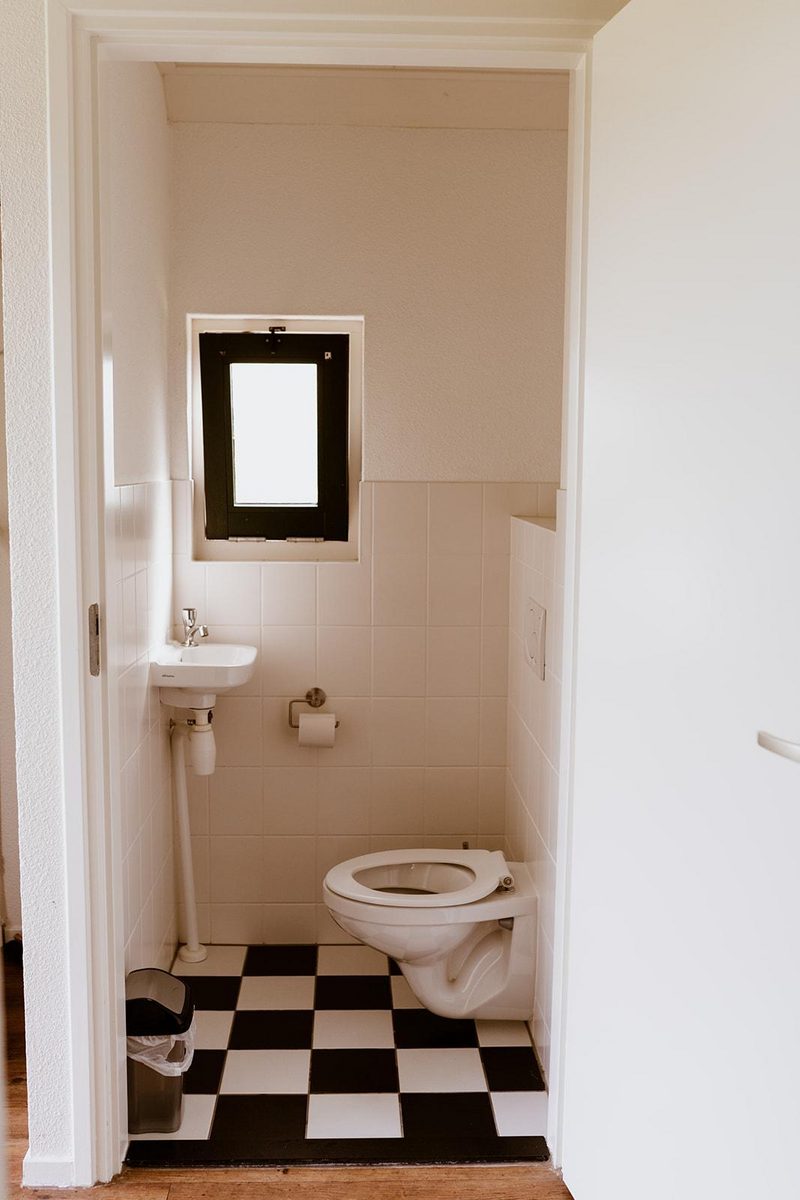 Groepsverblijf Stal + 10 comfortabele woningen (66 personen)