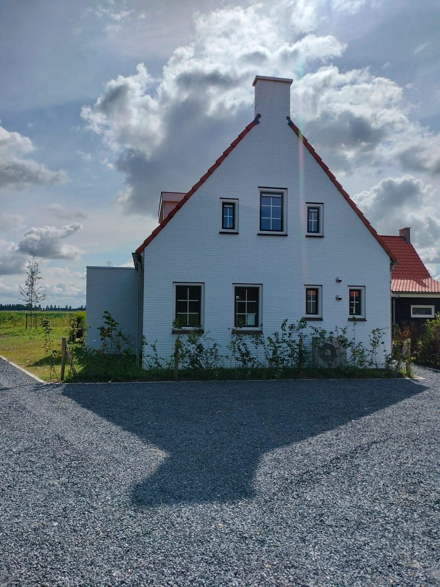 Villa Turijn met Hottub en Barrelsauna