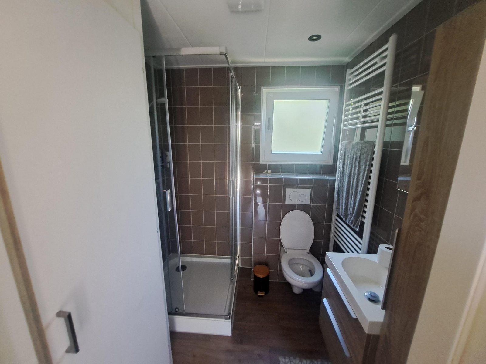 Chalet 45m2 H met airco | 4 - 6 persoons (Blokhut met stapelbed)