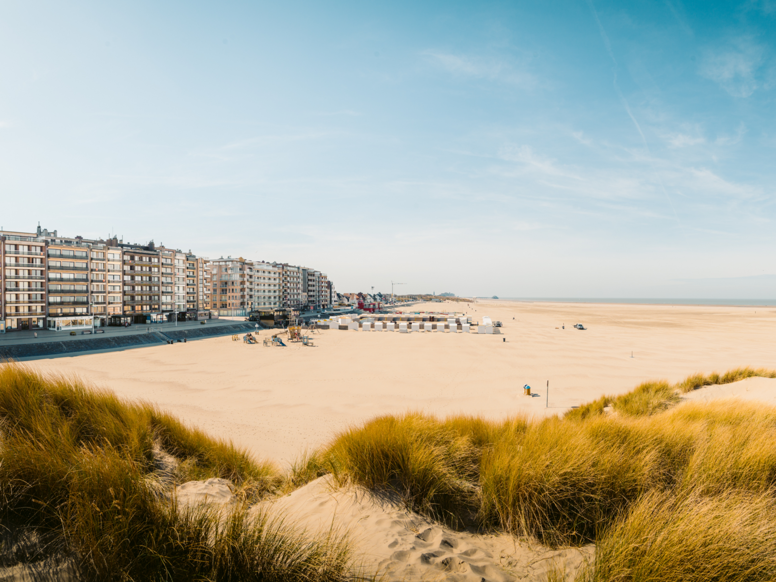 Comfort suite 4p balkon - 2 slaapkamers - 1 dubbel bed - 2 enkele bedden