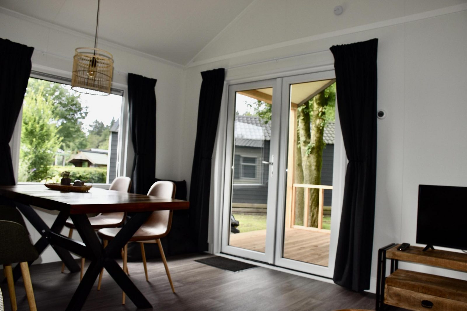 Strandchalet met hottub